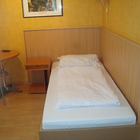 וינה Hotel Peck מראה חיצוני תמונה