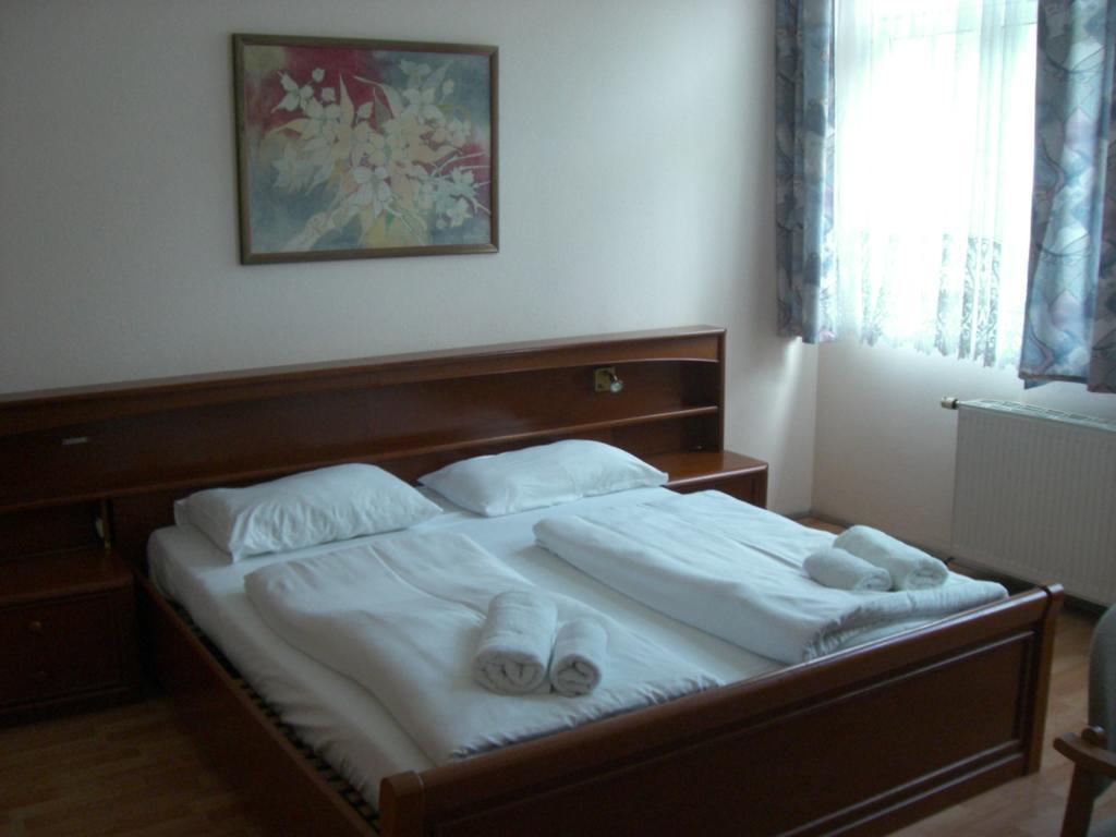 וינה Hotel Peck חדר תמונה